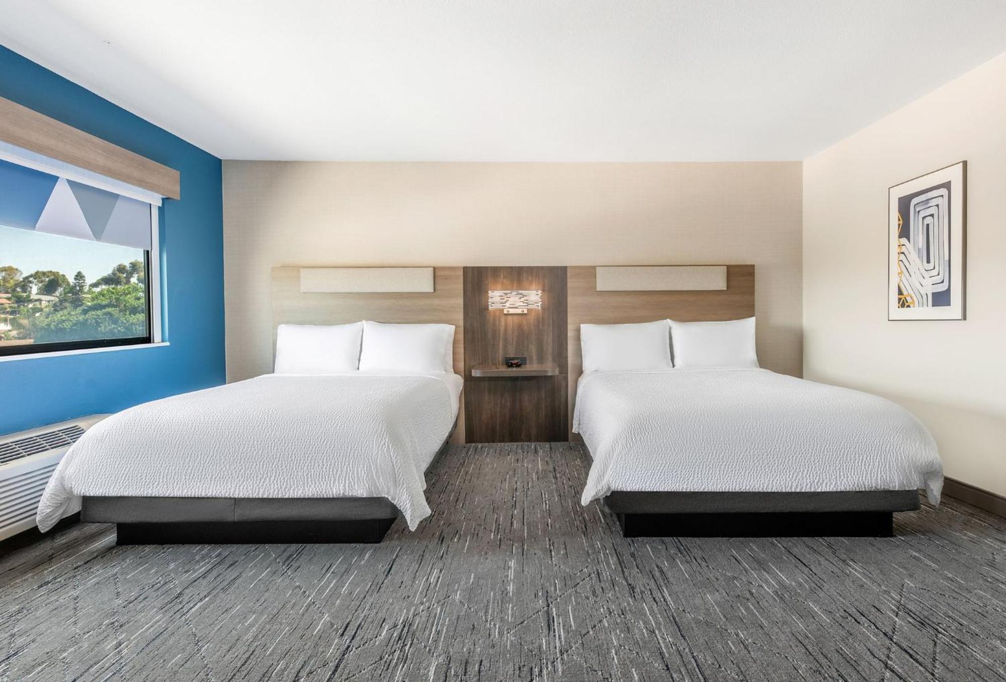 Holiday Inn Express San Diego South - National City By Ihg Exterior foto